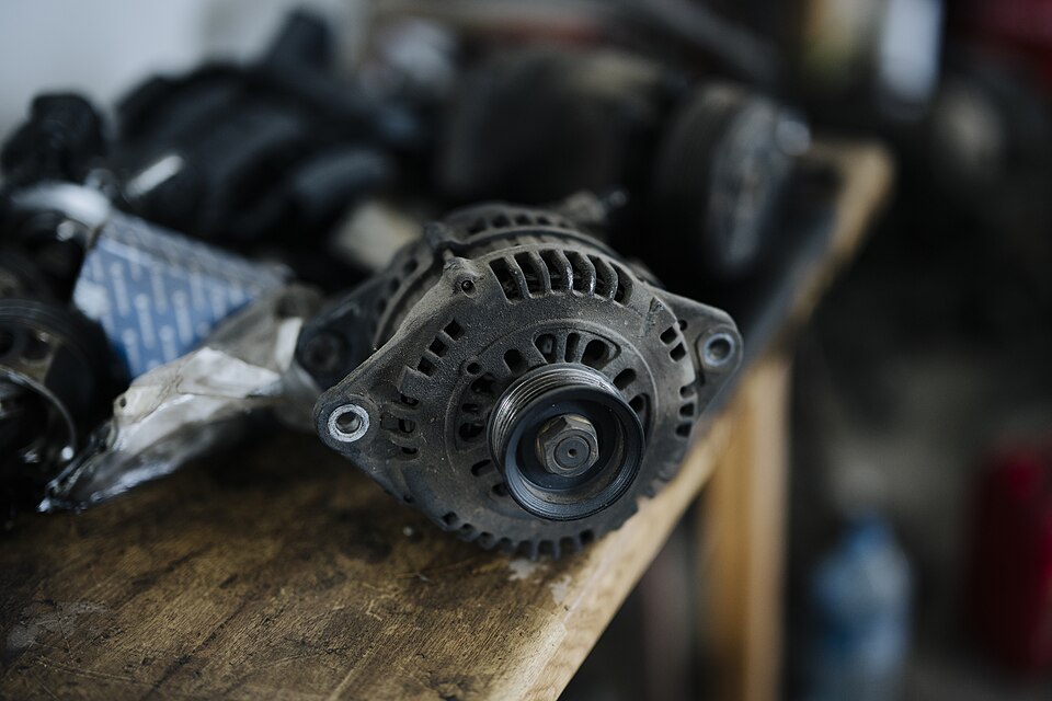 Alternador
